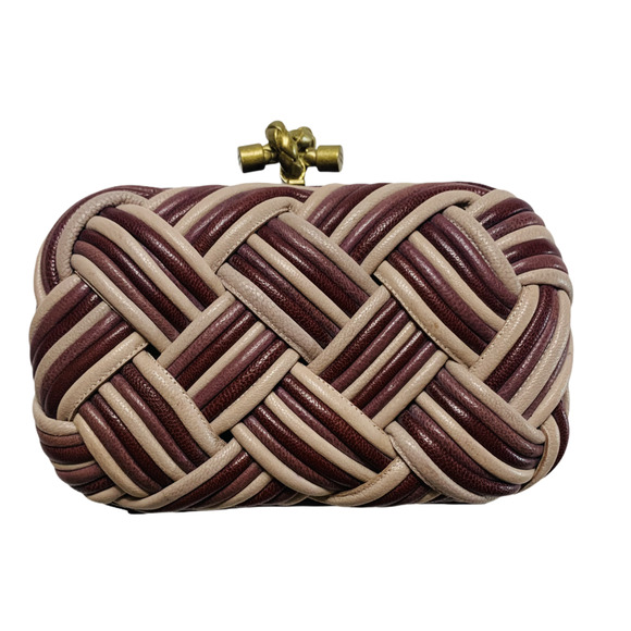 Bottega Vaneta Knot Intrecciato Leather Clutch